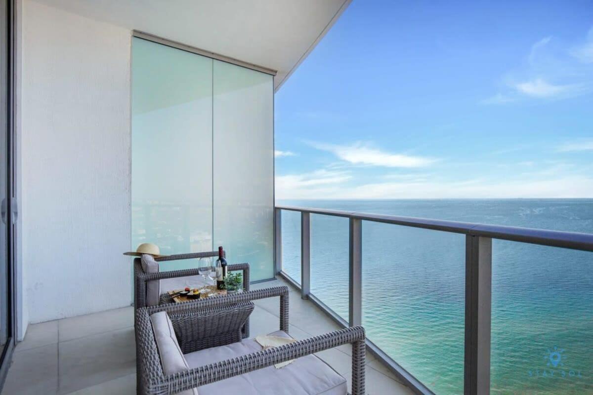 ハリウッドUpper Level Penthouse - Amazing Views Beach & Intracoastalアパートメント エクステリア 写真