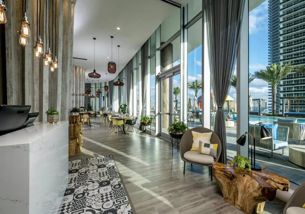 ハリウッドUpper Level Penthouse - Amazing Views Beach & Intracoastalアパートメント エクステリア 写真