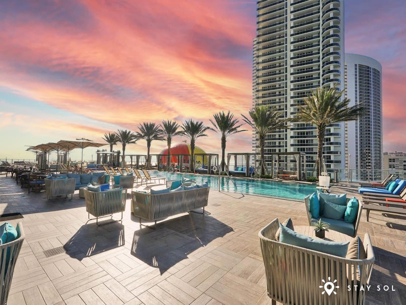 ハリウッドUpper Level Penthouse - Amazing Views Beach & Intracoastalアパートメント エクステリア 写真